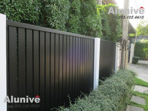 Aluminium Privacy Fence @ Sedtasiri Onnuch Srinakarin